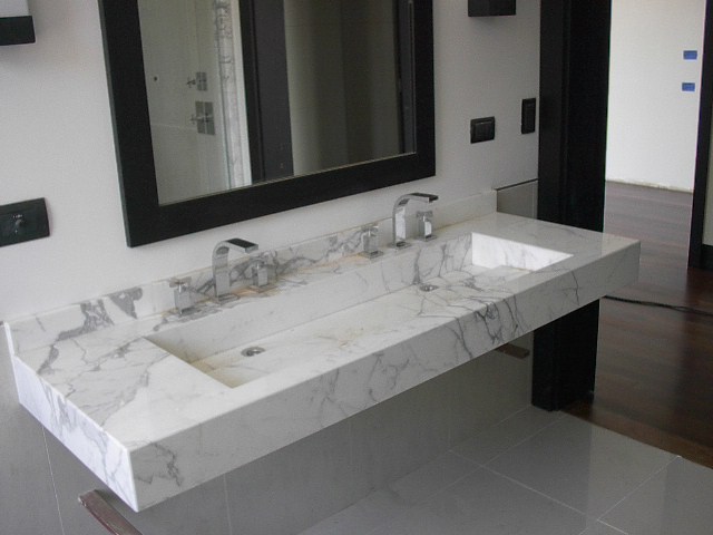 Mesadas especiales para baños y cocinas – Eurostone | Tradem Style