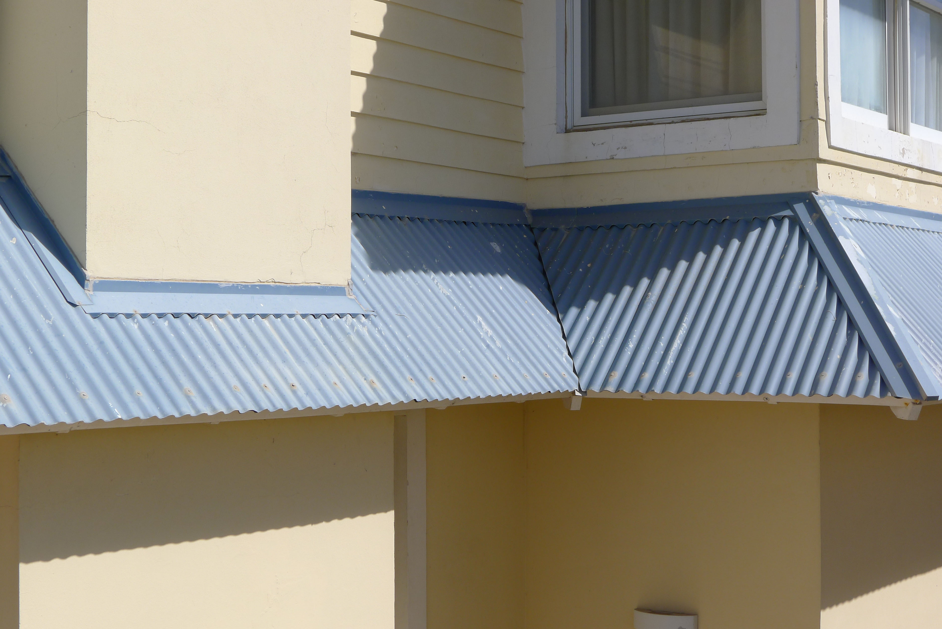 Restauración de techos de chapa color – Mix de productos – Quimtex 1