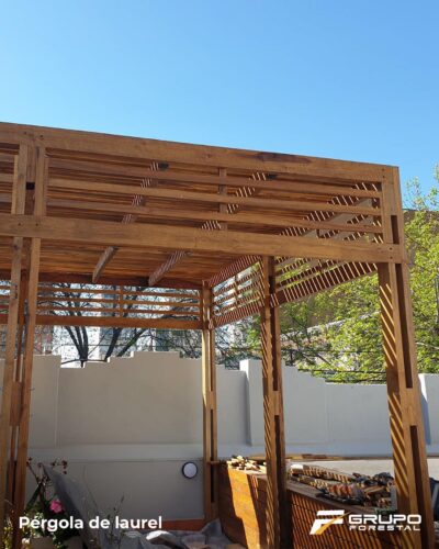 Construcción de pérgolas de madera 