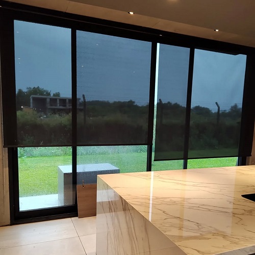 Cortinas roller a medida